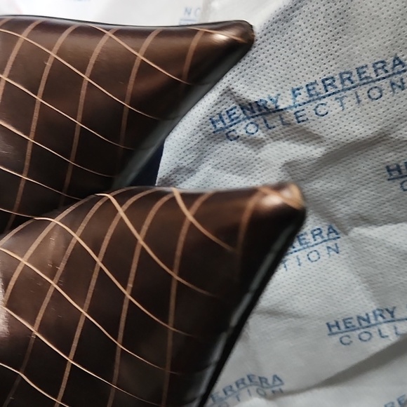 Henry Herrera bronze boots - Picture 8 of 12